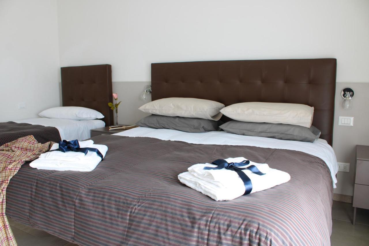 Piumablu Hotel Campi Bisenzio Eksteriør billede