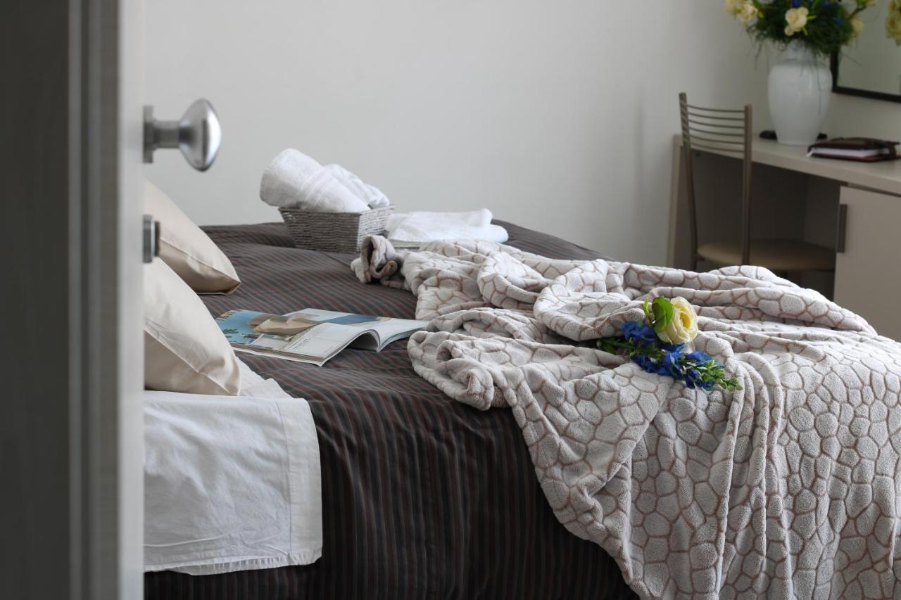 Piumablu Hotel Campi Bisenzio Eksteriør billede